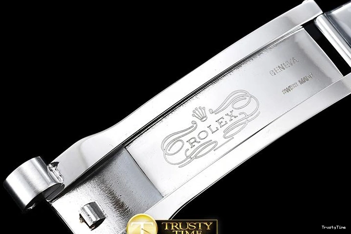 0308 RDD0207C – DayDate SunProtective 674